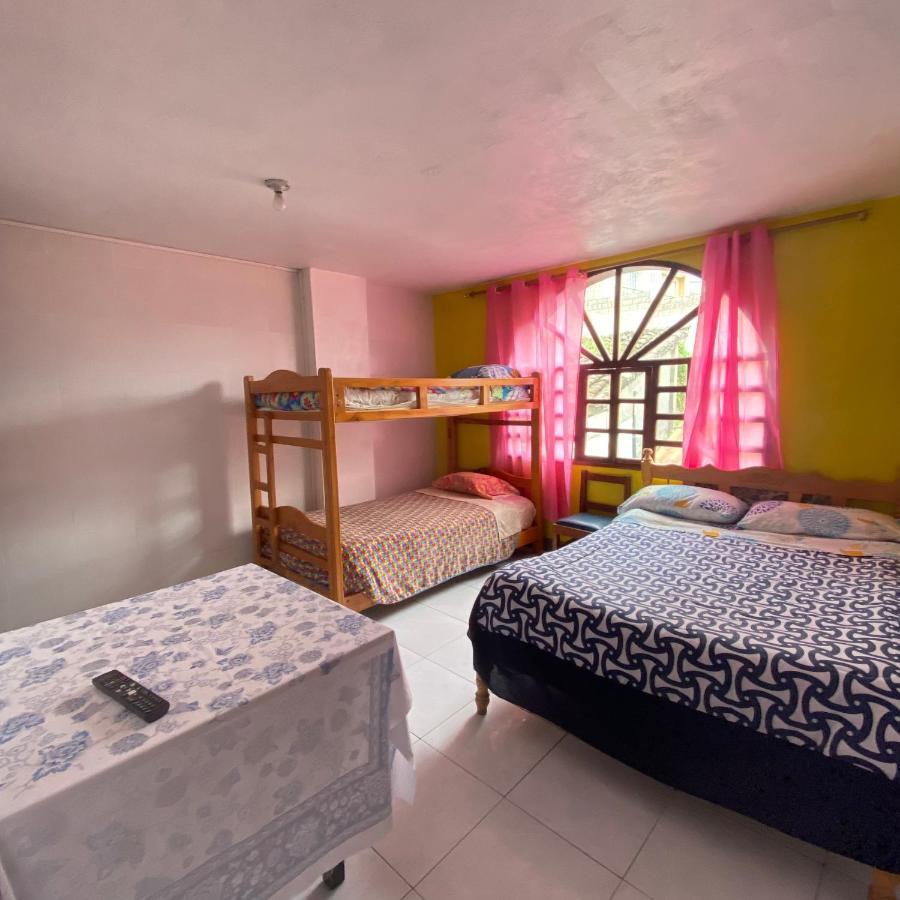 Hostal Chasqui 奥塔瓦洛 外观 照片